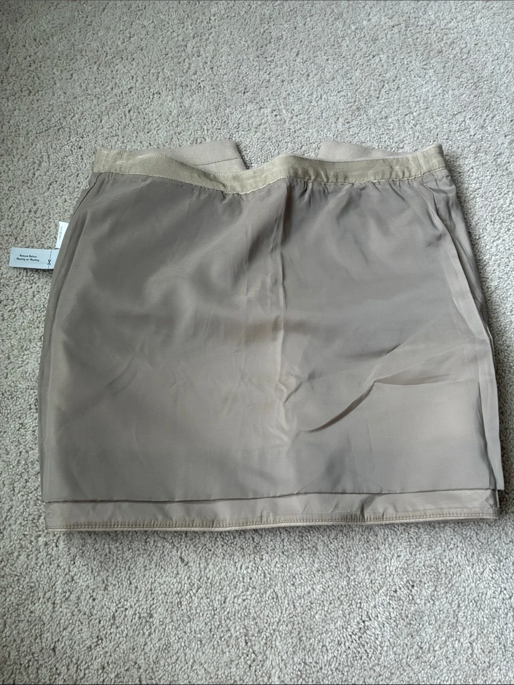 100% Wool J. Crew size 2 beige Women's Cream Mini Skirt with pockets